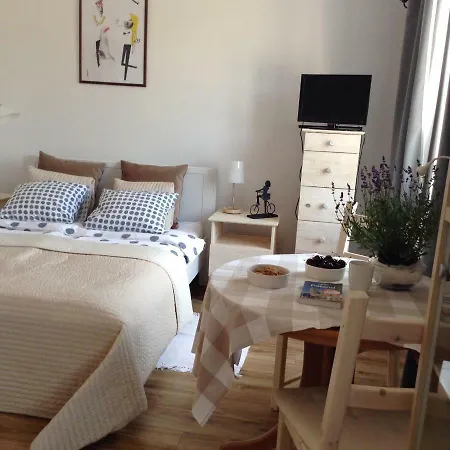 Mariensztat - View Over The Square アパート ワルシャワ