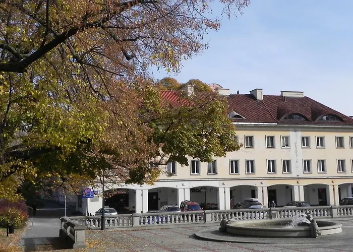 Apartment Mariensztat - View Over The Square